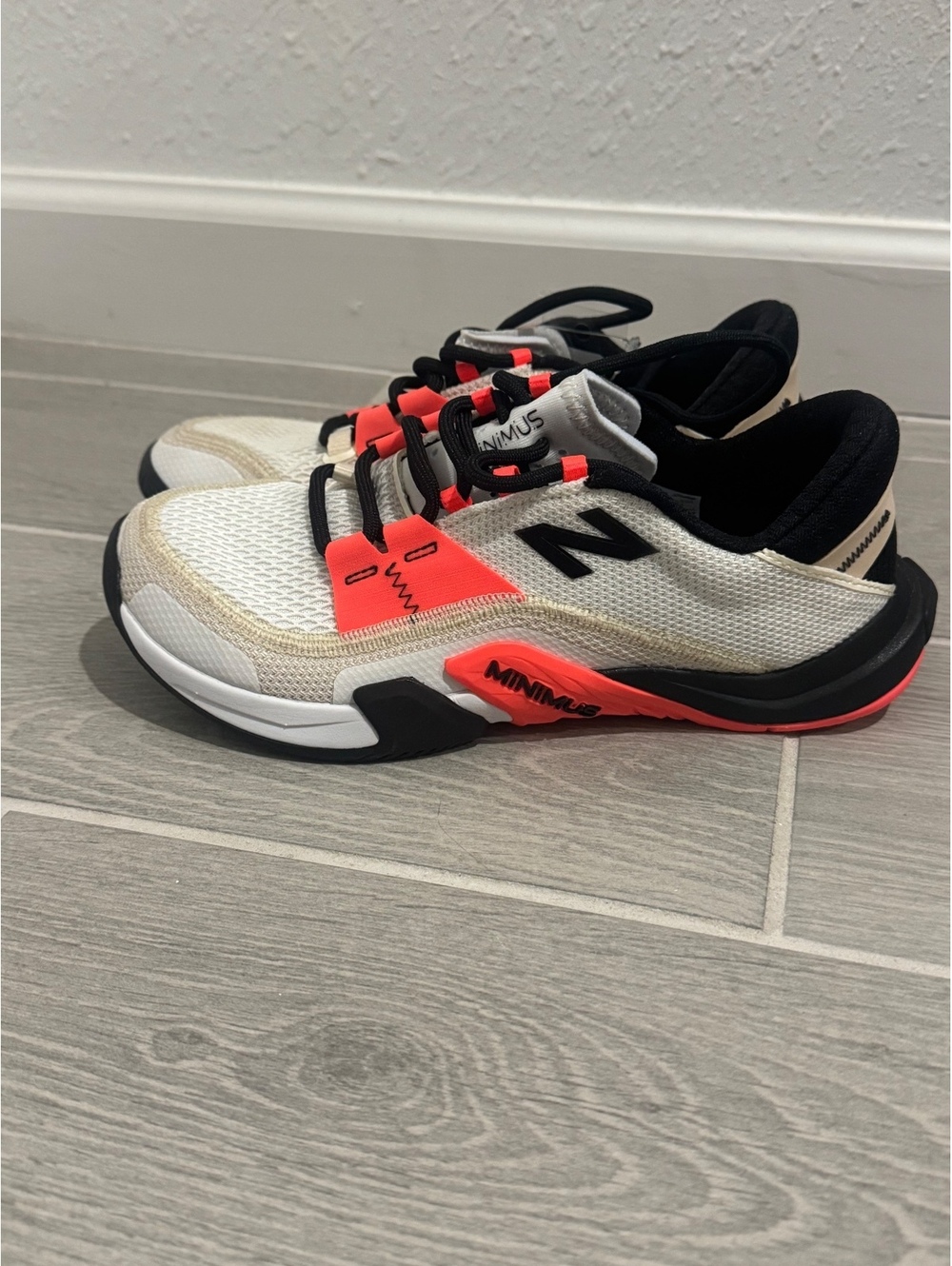 New Balance Minimus TR v2 Women's Training Shoes Size 6